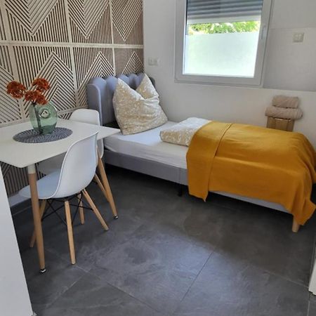 E+E Apartment Nah Am Centro أوبيرهاوزين المظهر الخارجي الصورة